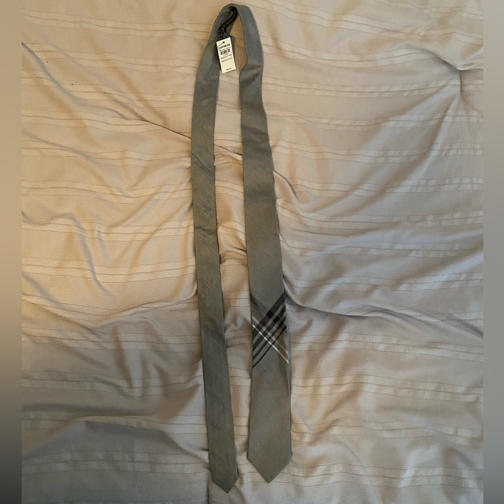 MENS EXPRESS TIE NEW WITH TAGS